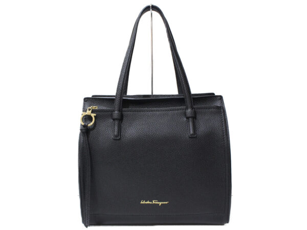 imgrc0092263958 Salvatore Ferragamo Gancini Leather Tote Bag Black