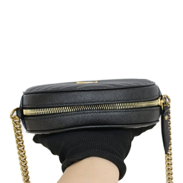 imgrc0092569748 Saint Laurent Vinyl Chain Shoulder Bag Leather Black