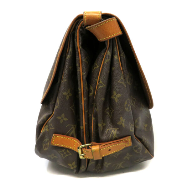 imgrc0092606244 Louis Vuitton Saumur 35 Monogram Shoulder Bag