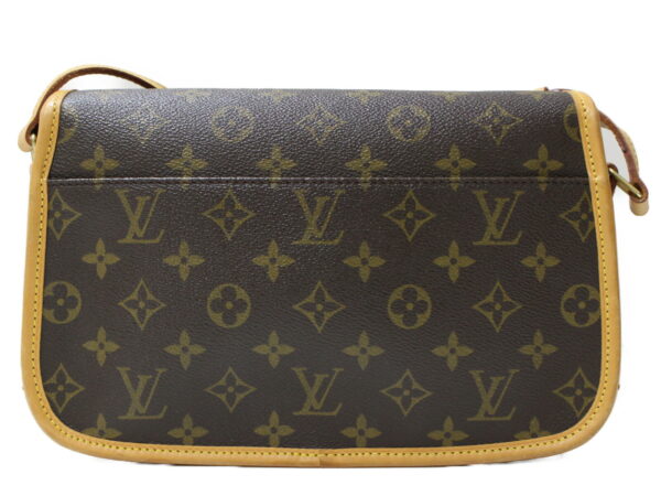 imgrc0092617946 Louis Vuitton Sologne Monogram Canvas Shoulder Bag Brown