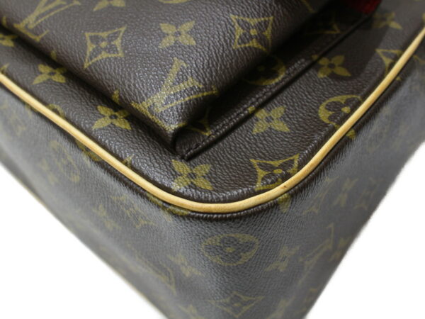 imgrc0092648378 Louis Vuitton Cite Monogram Canvas Handbag Brown