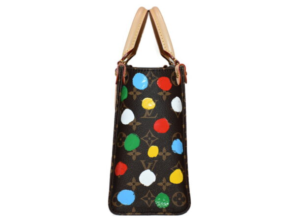 imgrc0092683684 Louis Vuitton On the Go PM Yayoi Kusama Handbag Monogram Multicolor