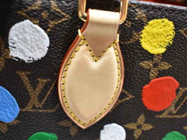 imgrc0092683688 Louis Vuitton On the Go PM Yayoi Kusama Handbag Monogram Multicolor