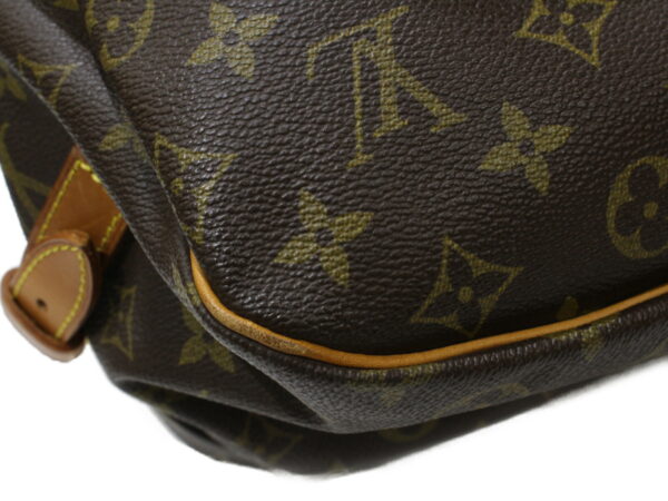 imgrc0092758074 Louis Vuitton Saumur 35 Monogram Canvas Shoulder Bag Brown