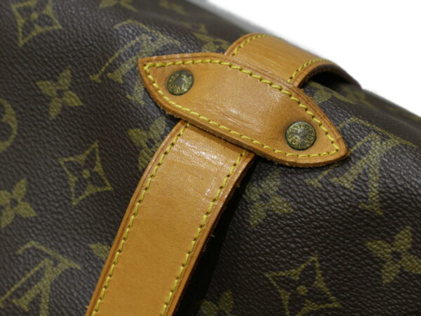 imgrc0092758081 Louis Vuitton Saumur 35 Monogram Canvas Shoulder Bag Brown