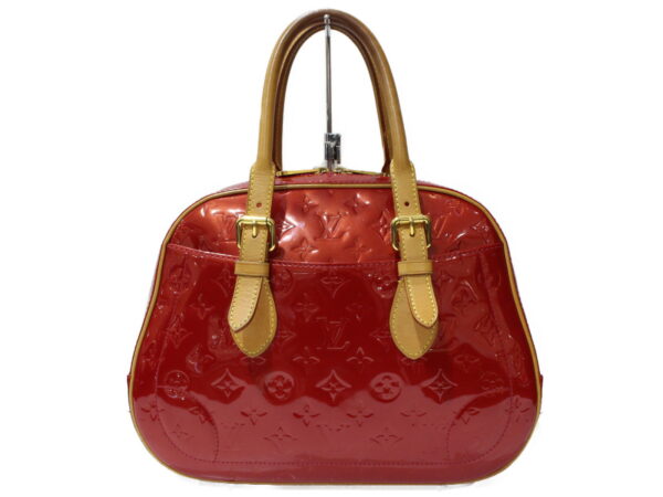 imgrc0092758110 Louis Vuitton Summit Drive Monogram Vernis Handbag Pomme dAmour Red