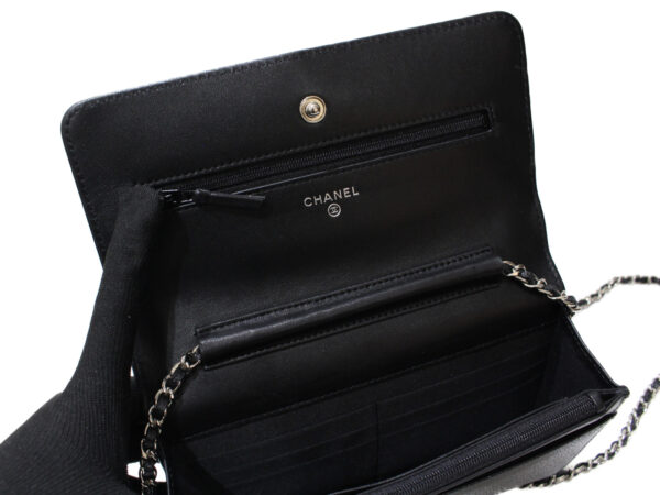 imgrc0092893226 Chanel Caviar Skin Chain Wallet Shoulder Bag Black