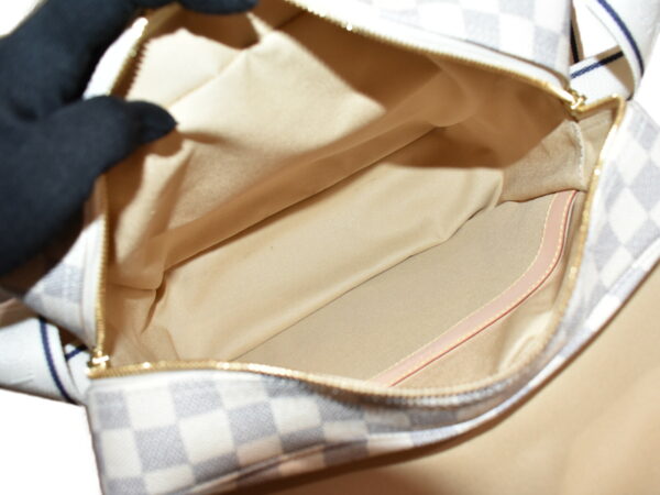 imgrc0092953619 Louis Vuitton Naviglio Damier Azur Shoulder Messenger Bag