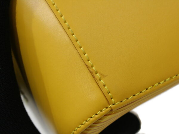 imgrc0093103126 Louis Vuitton Jasmine Epi Leather Handbag Yellow