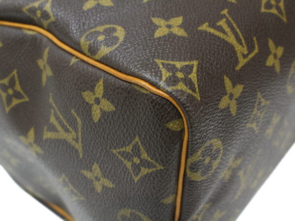 imgrc0093115595 Louis Vuitton Speedy 25 Monogram Canvas Handbag Brown