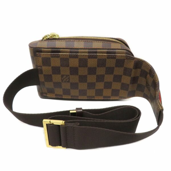 imgrc0093172076 Louis Vuitton Jeronimos Damier Body Bag