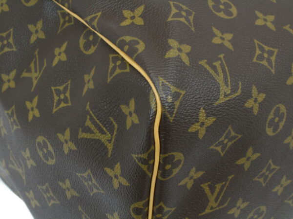 imgrc0093187687 Louis Vuitton Keepall 55 Monogram Canvas Bag Brown