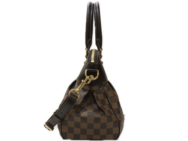 imgrc0093202736 Louis Vuitton Trevi PM Damier Canvas Shoulder Bag Brown