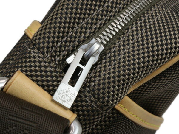 imgrc0093218793 Louis Vuitton Citadin NM Damier Jean Shoulder Bag Khaki