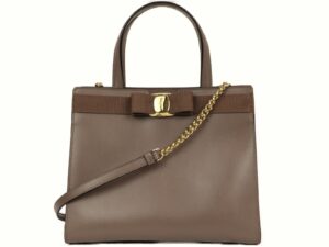 imgrc0093239433 Gucci GG Ophidia Supreme Canvas Bag Brown