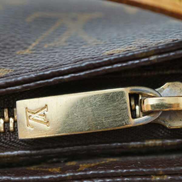 imgrc0093314708 Louis Vuitton Trotter Crossbody Shoulder Bag Monogram