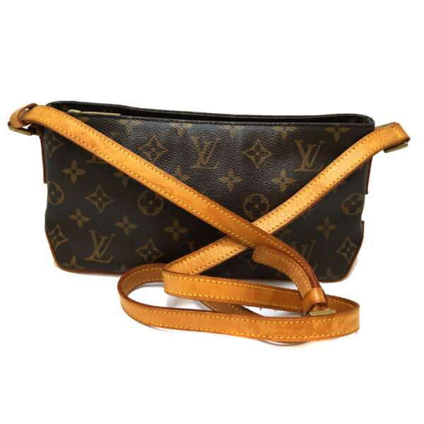 imgrc0093314716 Louis Vuitton Trotter Crossbody Shoulder Bag Monogram