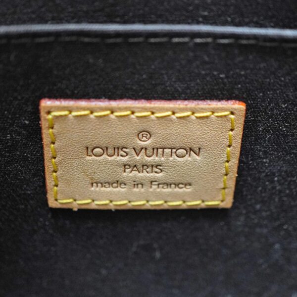 imgrc0093434274 Louis Vuitton Roxbury Drive Bag