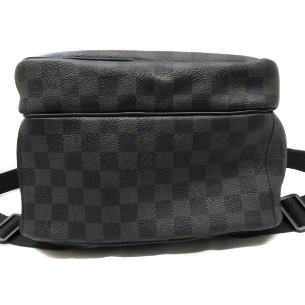 imgrc0093493119 Louis Vuitton Michael Damier Backpack