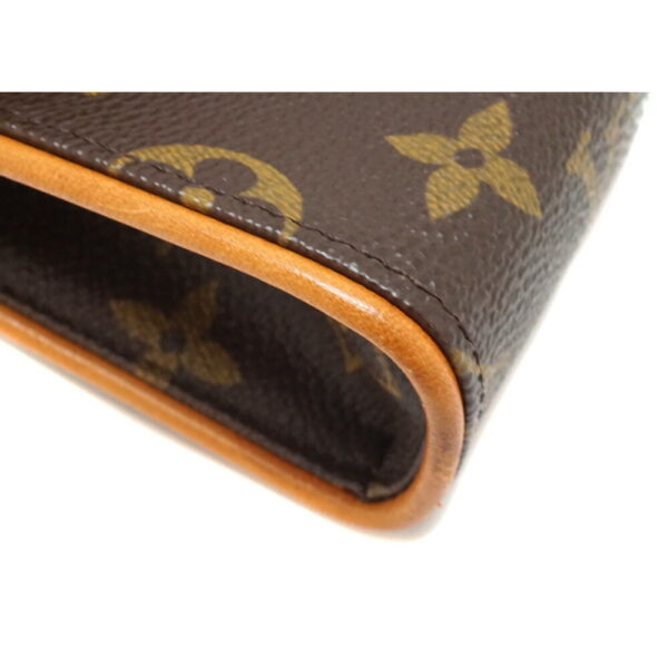 imgrc0093528061 Louis Vuitton Pochette Florentine Monogram