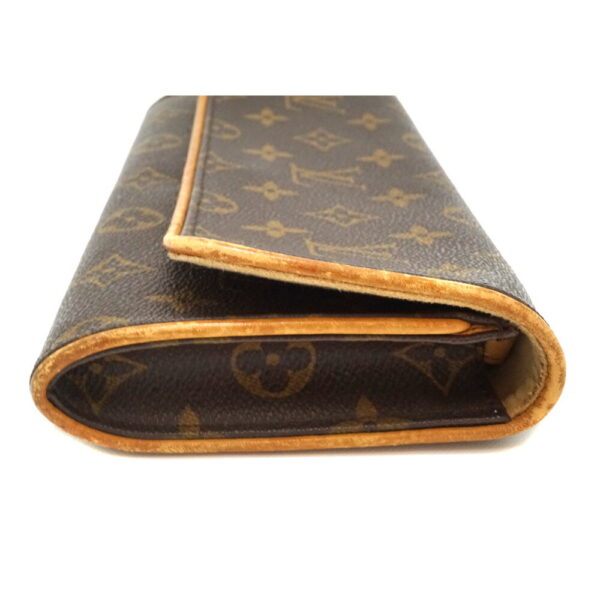 imgrc0093528724 Louis Vuitton Pochette Twin GM Shoulder Bag Monogram