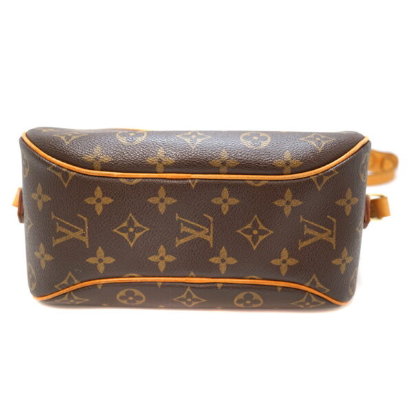 imgrc0093585429 Louis Vuitton Blois Shoulder Bag Monogram