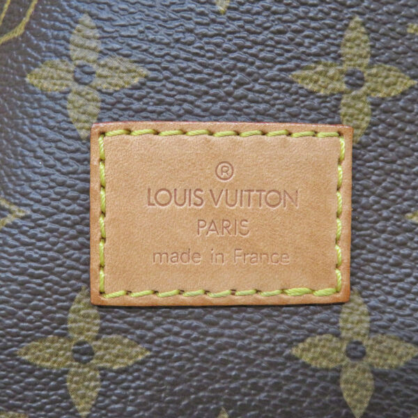 imgrc0093670060 Louis Vuitton Saumur 30 Monogram Shoulder Bag