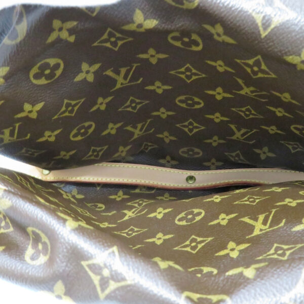 imgrc0093670061 Louis Vuitton Saumur 30 Monogram Shoulder Bag