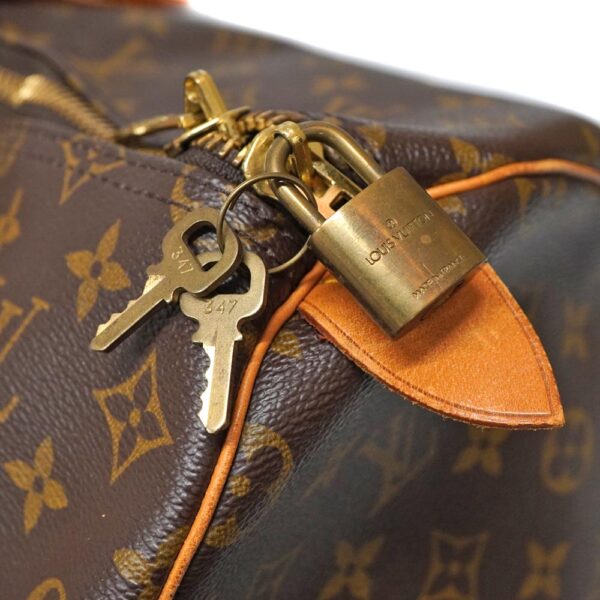 imgrc0093698317 Louis Vuitton Keepall 50 Monogram Bag