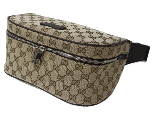 imgrc0093727371 Gucci GG Canvas Body Bag Beige Brown