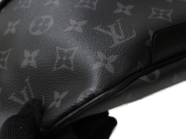 imgrc0093740032 Louis Vuitton Discovery Bum Bag PM Eclipse Body Bag Black