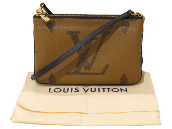 imgrc0093792356 Louis Vuitton Pochette Double Zip Giant Reverse Shoulder Bag Brown