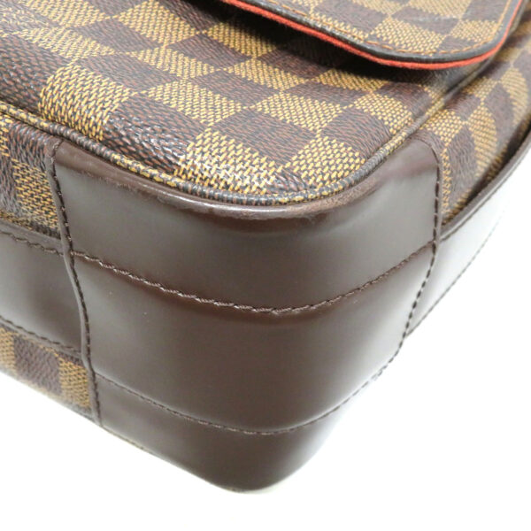 imgrc0093836735 Louis Vuitton Bastille Damier Messenger Bag