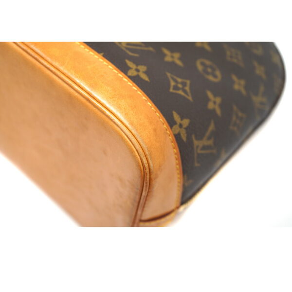 imgrc0093849132 Louis Vuitton Alma Handbag Monogram