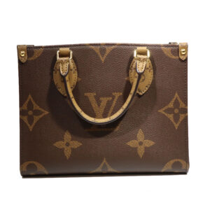 imgrc0093932804 Louis Vuitton Monogram Amazon Shoulder Bag