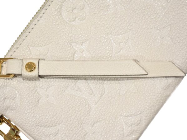 imgrc0093947937 Louis Vuitton Empreinte Pouch Mini Handbag White