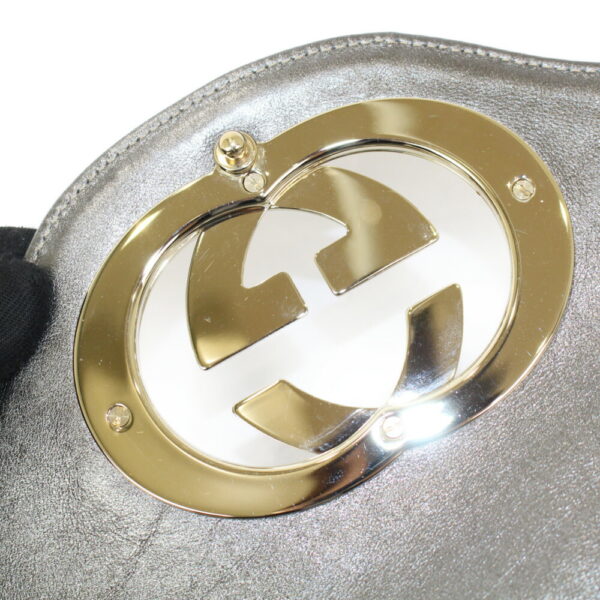 imgrc0094042116 Gucci Interlocking GG Leather Shoulder Bag Metallic Gray