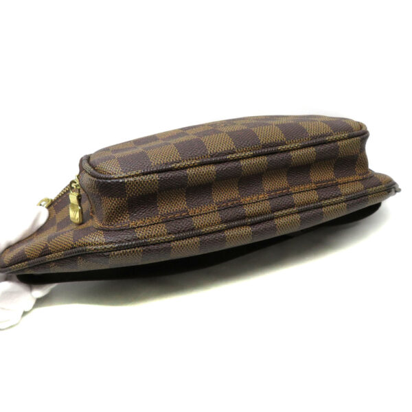 imgrc0094125006 Louis Vuitton Bum Bag Melville Damier