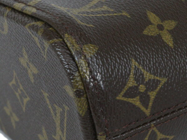 imgrc0094209470 Louis Vuitton Vavin PM Monogram Canvas Handbag Brown