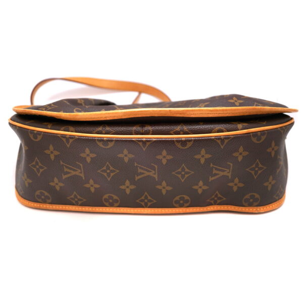 imgrc0094233098 Louis Vuitton Menilmontant MM Shoulder Bag Monogram