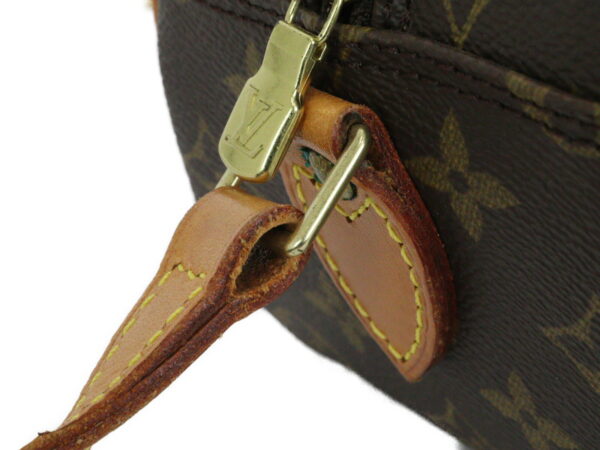 imgrc0094233326 Louis Vuitton Blois Monogram Canvas Shoulder Bag Brown