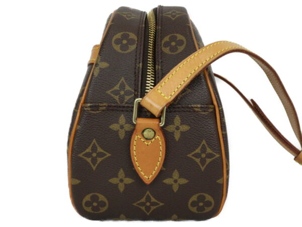 imgrc0094233351 Louis Vuitton Blois Monogram Canvas Shoulder Bag Brown