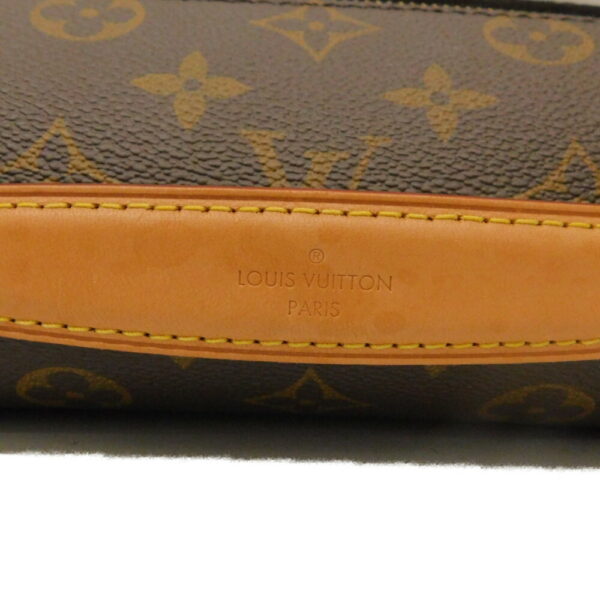 imgrc0094305416 Louis Vuitton Pochette Metis MM Monogram Handbag Brown