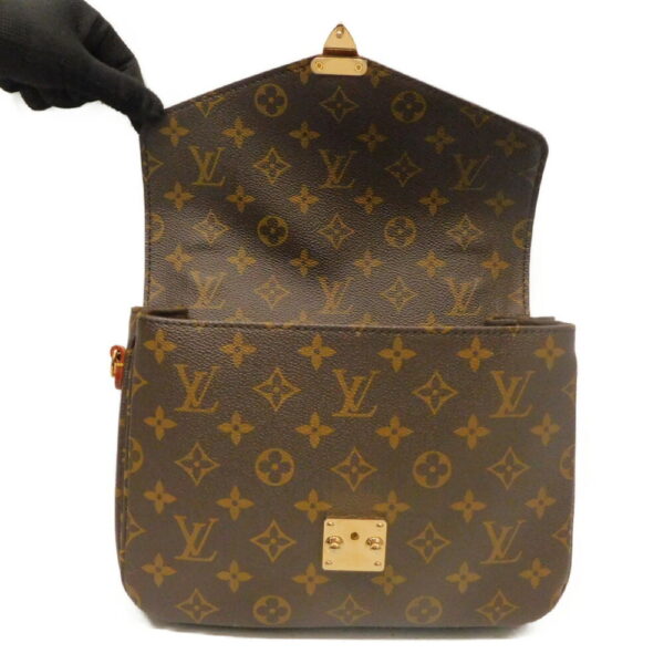 imgrc0094305558 Louis Vuitton Pochette Metis MM Monogram Handbag Brown