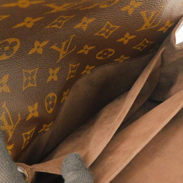 imgrc0094305562 Louis Vuitton Pochette Metis MM Monogram Handbag Brown