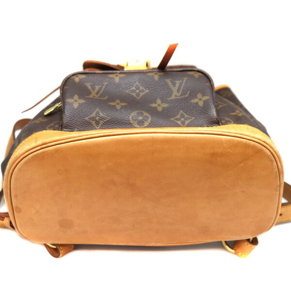 imgrc0094533100 Louis Vuitton Montsouris MM Rucksack Monogram Canvas Brown