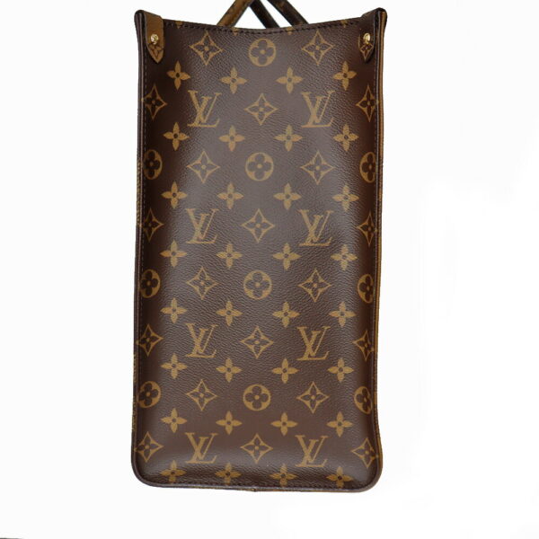 imgrc0094561399 Louis Vuitton On the Go GM Monogram Giant Reverse Tote Bag