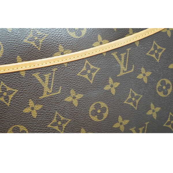 imgrc0094614648 Louis Vuitton True Bill Handbag Monogram