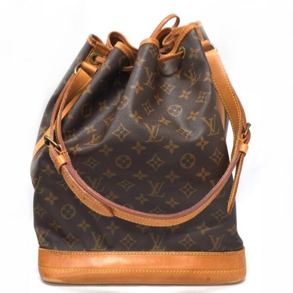 imgrc0094692820 Louis Vuitton Noe Shoulder Bag Monogram