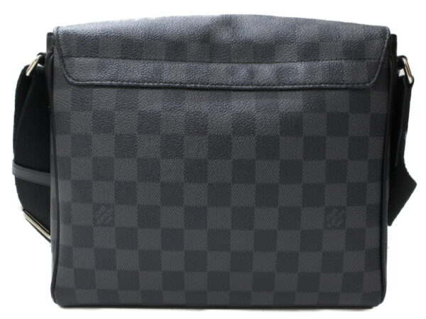 imgrc0094692931 Louis Vuitton District PM NM Damier Graphite Messenger Bag Black Gray